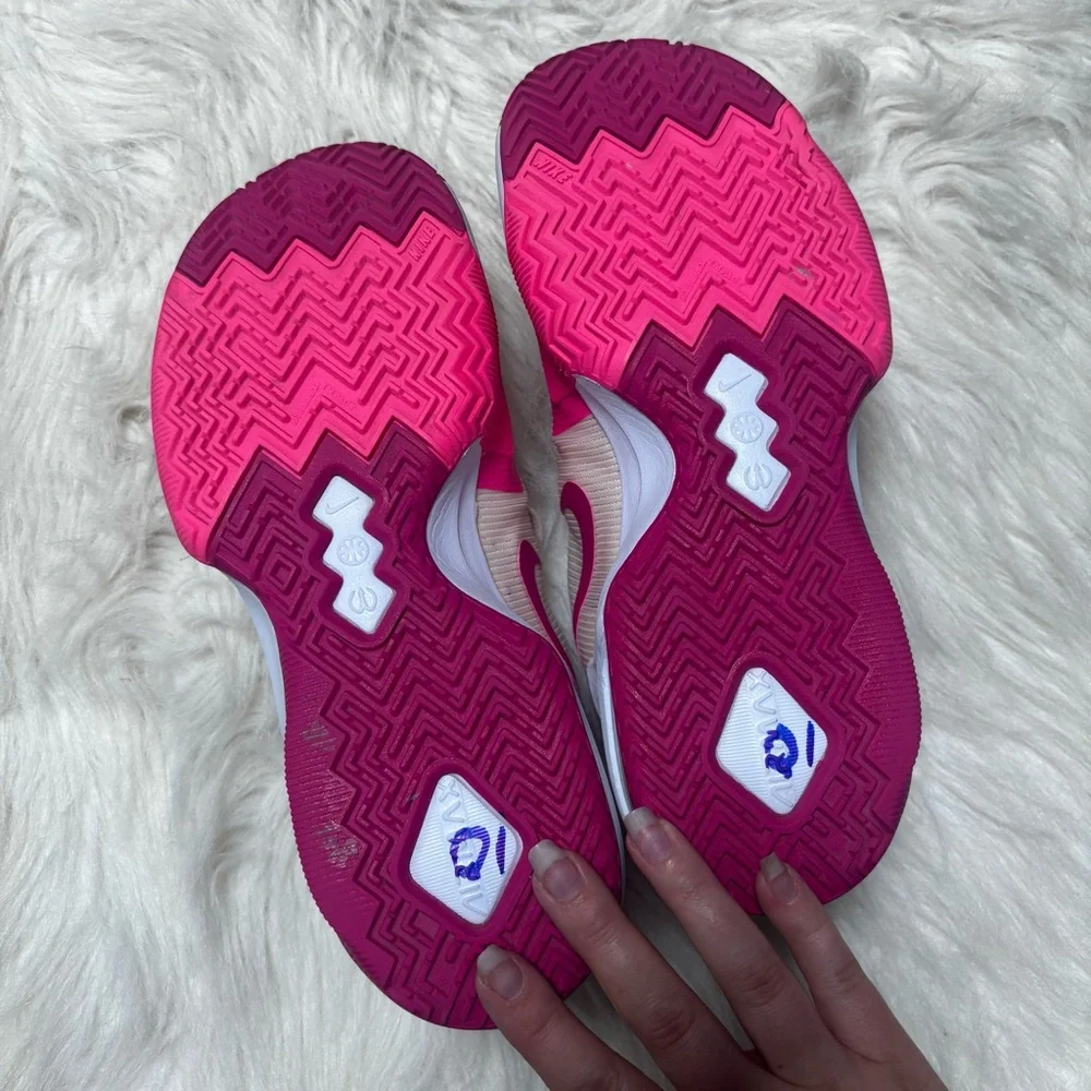 Nike amazing these